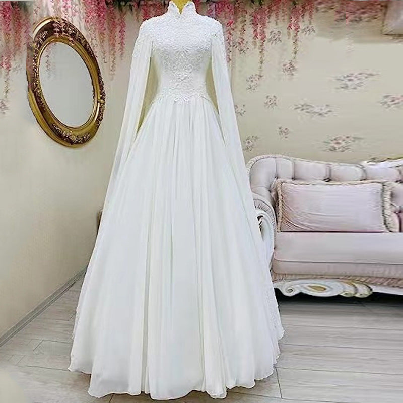 Découvrez notre Élégante Robe de Mariée en Dentelle !