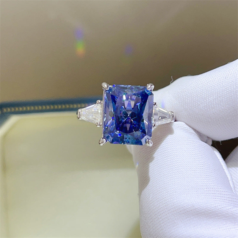 Sublime Bague en Moissanite Bleue Éblouissante bleu saphir