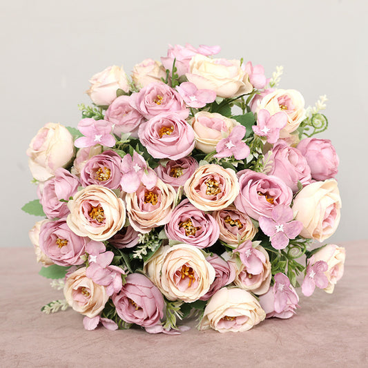 **Découvrez notre bouquet de 5 Prongs et 10 Spring Roses !**